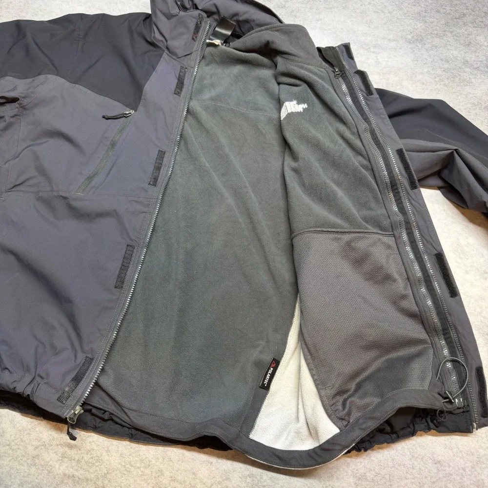 The North Face HyVent Triclimate 3 In 1 Jacket Mens XL Gray Black Fleece Lined